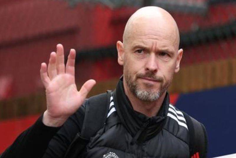 MU Resmi Pecat Erik ten Hag, Van Nistelrooy Jadi Pengganti