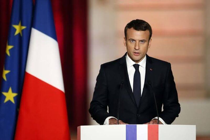 Macron Dukung Kebijakan Pajak Tambahan untuk Korporasi Raksasa Prancis