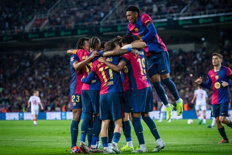 Barcelona menang telak 5-1 atas Sevilla di jornada 10 Liga Spanyol 2024-2025