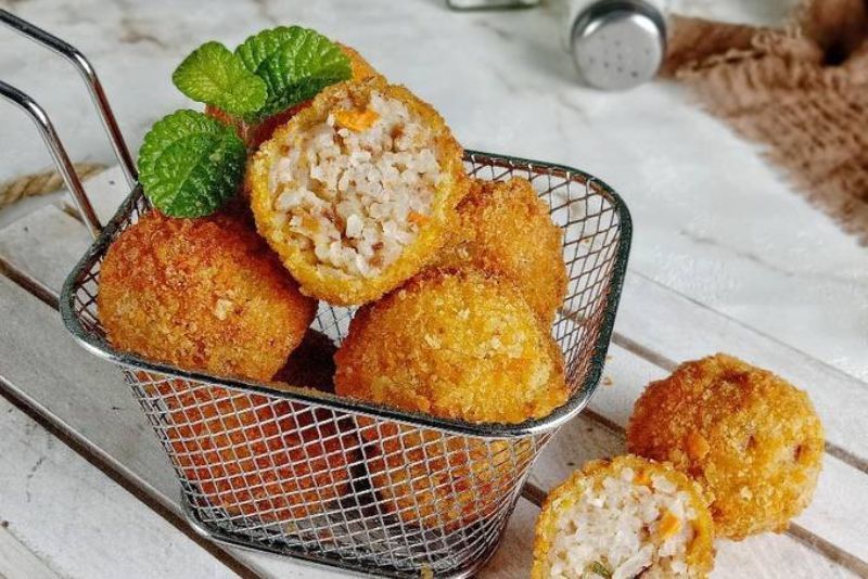 Resep Bitterballen Nasi: Membuat Hidangan Lezat dari Bahan Sederhana