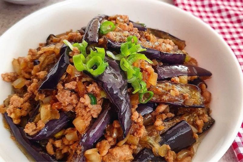 Ide Masakan Untuk Makan Siang, Tumis Terong Daging Cincang