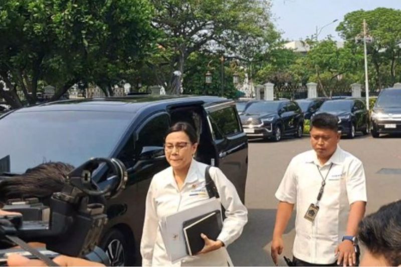 Sri Mulyani Minta Pejabat Pangkas Biaya Perjalanan Dinas 50 Persen