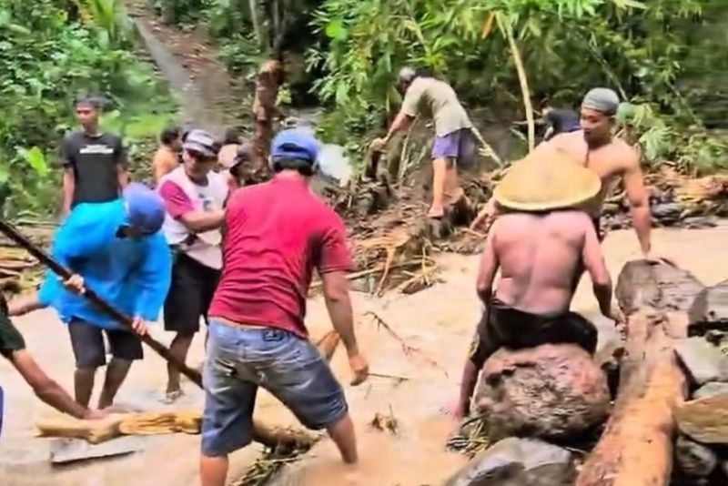 Desa Wadas Jateng Terkena Banjir Lumpur, Penambangan Andesit Diduga Penyebabnya