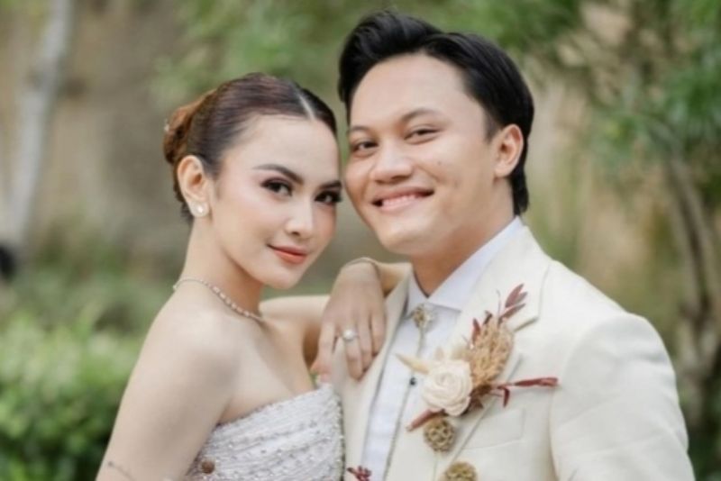 Rizky Febian Soal Buku Nikah Palsu, Biar WO yang Tanggung Jawab