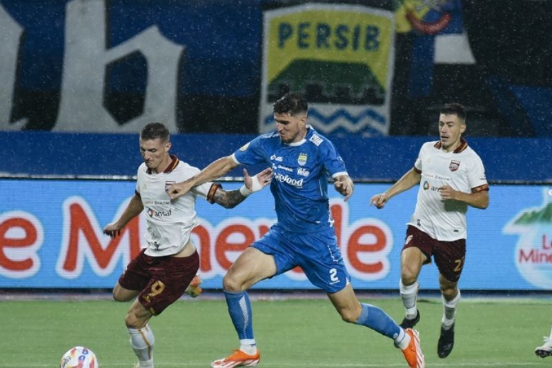 Persib Bandung menang 1-0 atas Borneo FC di Liga 1 2024-2025