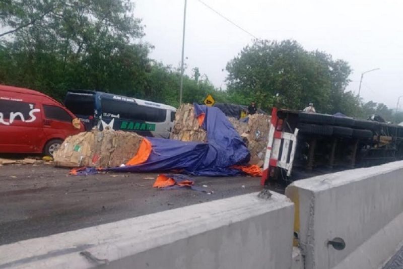 Kecelakaan Tol Cipularang