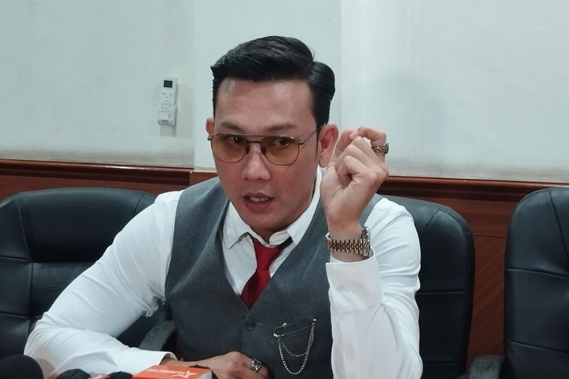 Santai, Denny Sumargo Anggap Laporan Farhat Abbas Gak Penting