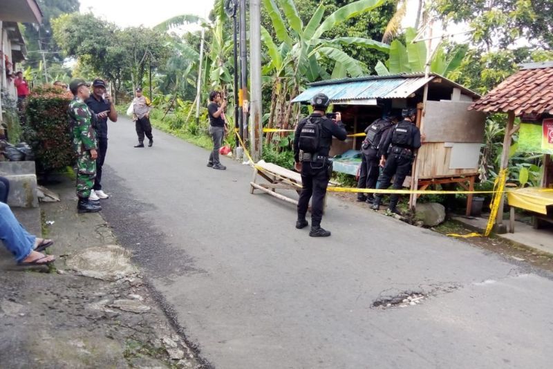 Granat tangan gegerkan warga Bogor