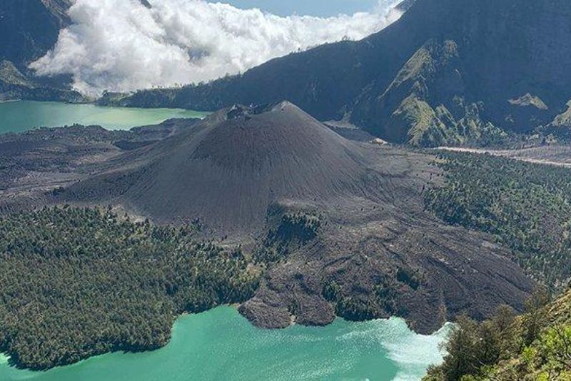 Pendakian Gunung Rinjani Resmi Ditutup hingga 2 April 2025