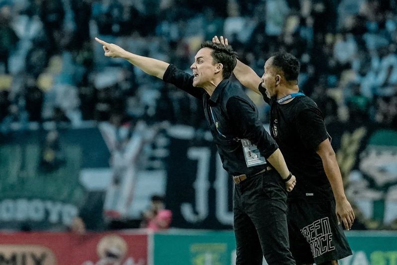 Persebaya Surabaya akan menjamu Arema FC tanpa Paul Munster