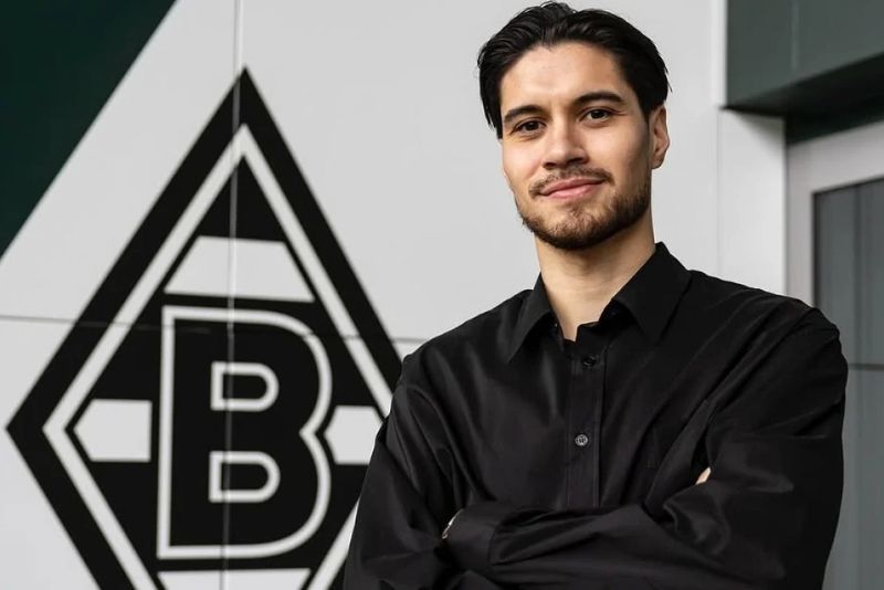 Kevin Diks Resmi Gabung Borussia Monchengladbach Mulai Musim Panas 2025/2026