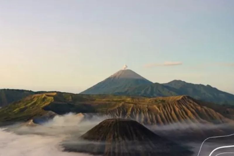 Jalur Pendakian Gunung Semeru Ditutup Mulai 2 Januari 2025