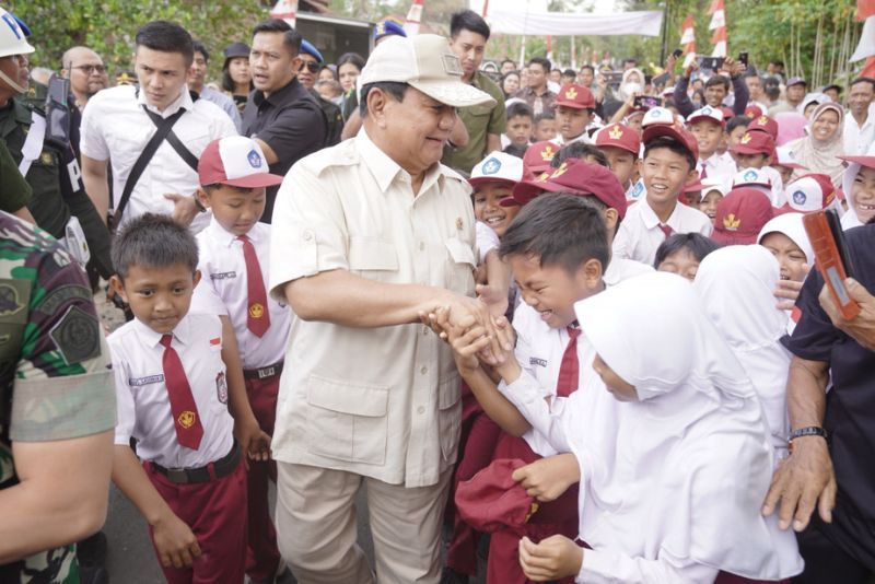 Presiden Prabowo Akan Bangun Sekolah Rakyat Buat Siswa Miskin, Gratis Ada Asramanya