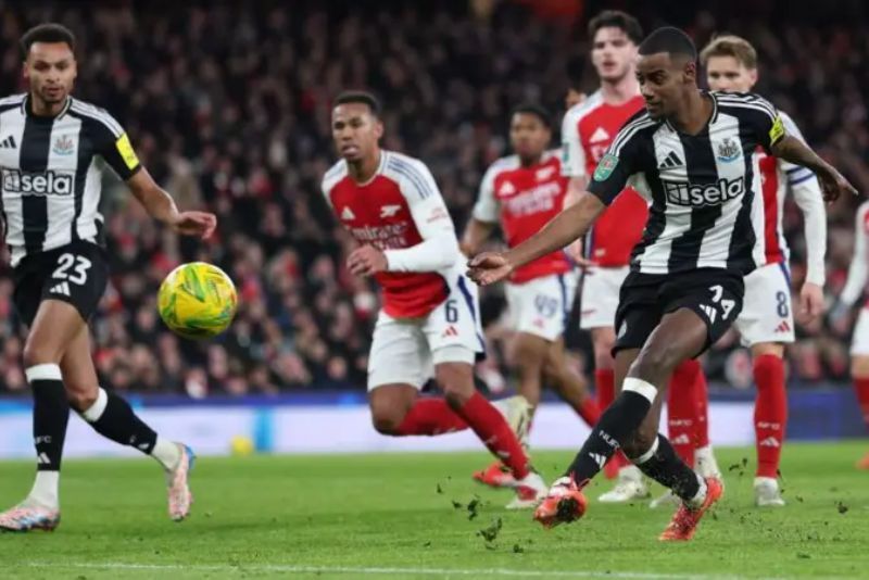 Newcastle Menang di Arsenal untuk Mengambil Kendali di Semifinal Piala EFL