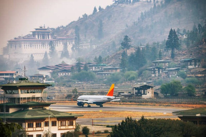 Misteri Bandara Paro Bhutan