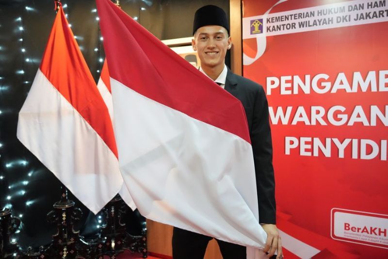 Resmi, Ole Romeny Menjadi Warga Negara Indonesia