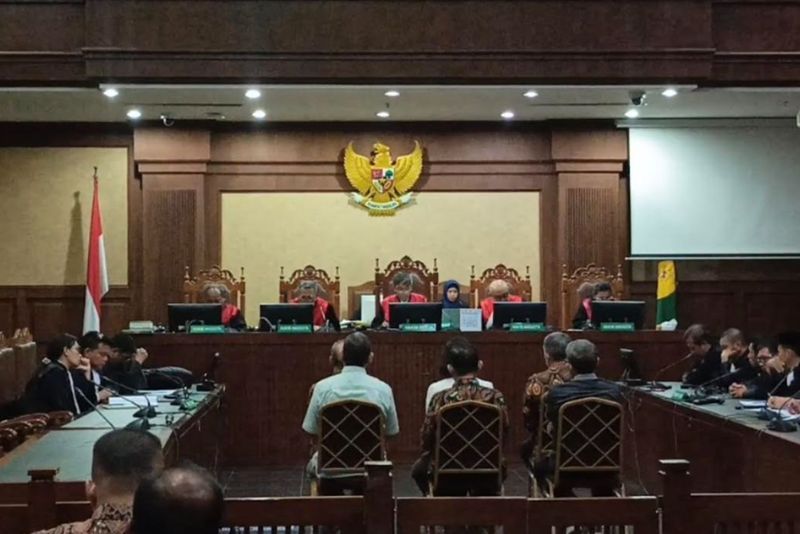 Eks Dirut Dana Pensiun Bukit Asam divonis 9 tahun penjara