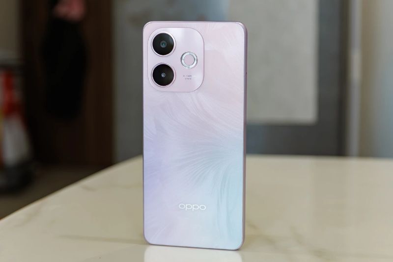 Klaim Paling Kuat di Kelasnya, Ponsel Oppo A5 Pro Hadir di Indonesia Mulai Besok