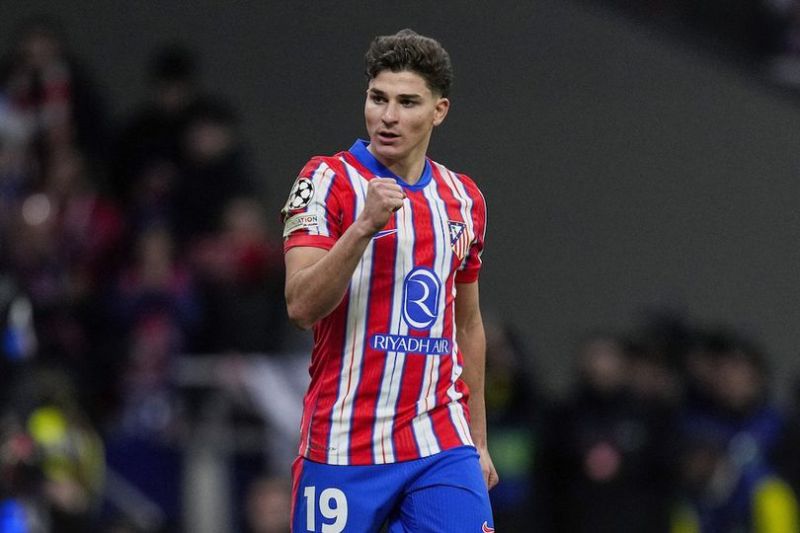 Penyerang Atletico Madrid, Julian Alvarez. (c) AP Photo/Bernat Armangue