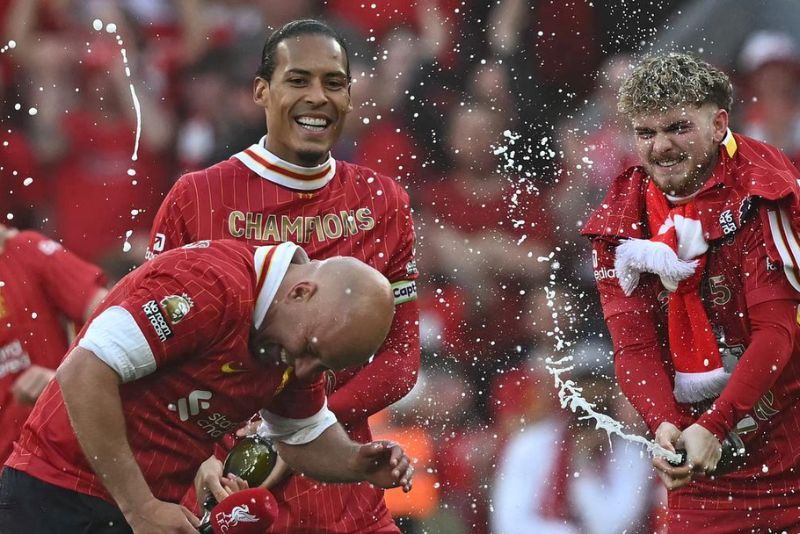 Juara Liga Inggris, Liverpool Samai Prestasi Manchester United dan Rekor Gol Ratusan Tahun