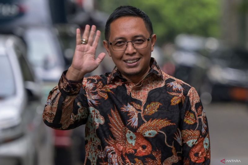 Hasan Nasbi Mundur dari Jabatan Kepala PCO, Minta Maaf ke presiden Prabowo