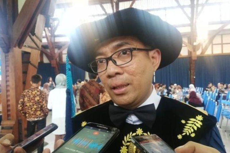 Mendikti: TNI Bisa Masuk Kampus Untuk Ajar Mahasiswa