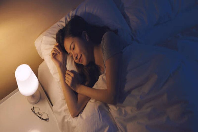 Posisi Tidur yang Tidak Disangka Ternyata Bisa Jaga Jantung Tetap Sehat: Mana yang Paling Aman?