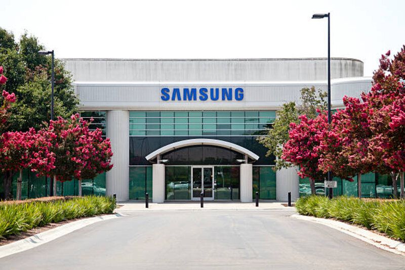 Samsung Buka Suara soal Aturan TKDN Prabowo: Ikut Aturan atau Mundur? Fakta di Balik Pabrik Canggih di Cikarang!
