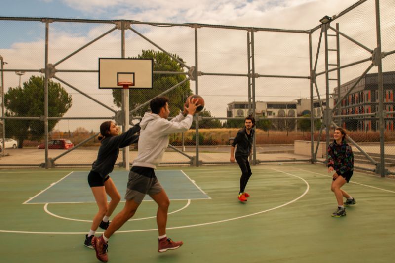 Latihan Fisik Pemain Basket