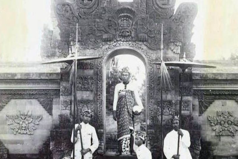 Bali era Kolonialisme