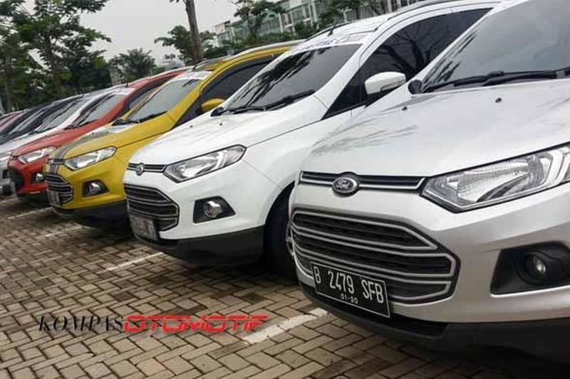 Ford EcoSport Community (Forescom) ikut dalam kumpul akbar para komunitas Ford di Indonesia di Tangerang, Minggu (28/2/2016).(Febri Ardani/KompasOtomotif)