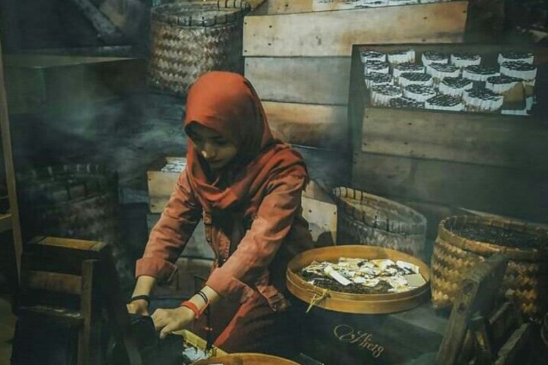 rokok kretek