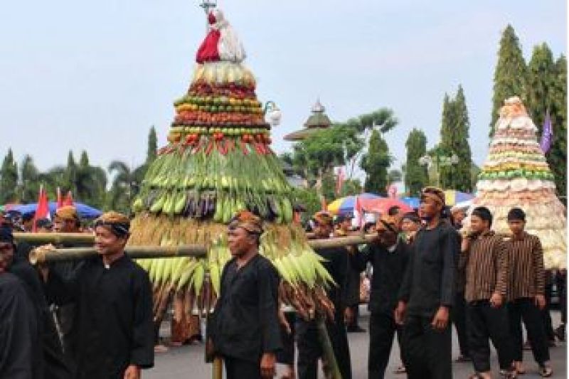 grebeg maulud yogyakarta