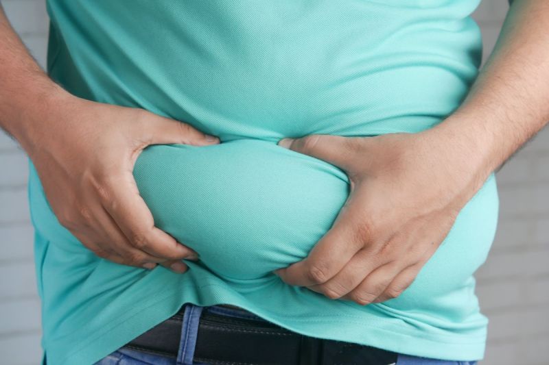 Menkes Budi Gunadi Sadikin mengatakan memiliki perut buncit meningkatkan risiko kematian. Benarkah begitu?(Towfiqu barbhuiya/ Unsplash)