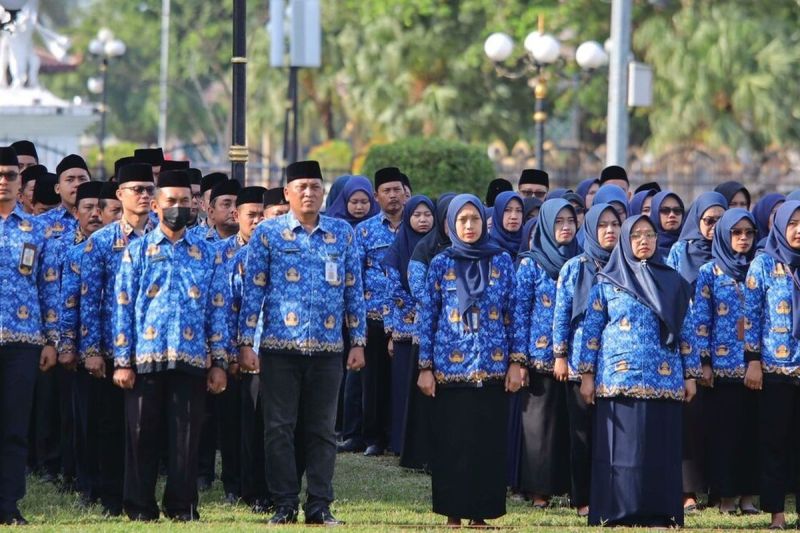 Cek kebijakan Kemenpan-RB terkait kapan PNS mulai masuk kerja setelah libur Lebaran 2025. (KOMPAS.COM/SUKOCO)