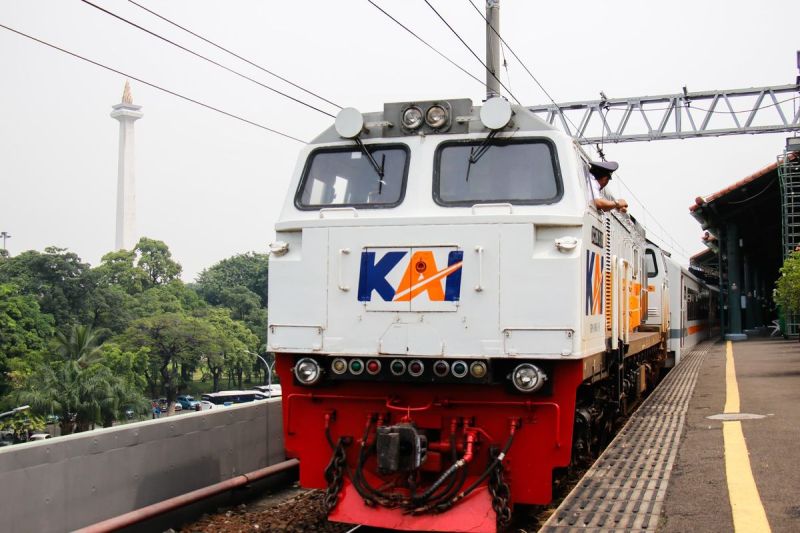 Ilustrasi kereta api. Kereta api subsidi Mei 2025. KA Subsidi Mei 2025 dan rutenya.(PT KAI Daop 1 Jakarta)