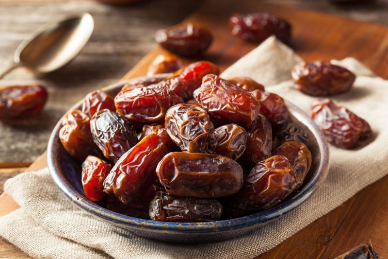 Ilustrasi buah kurma. Buah kurma mengandung gula tinggi yaitu 5 gram per 8 gram. Namun, buah ini juga mengandung serat dan antioksidan.(SHUTTERSTOCK/BRENT HOFACKER)