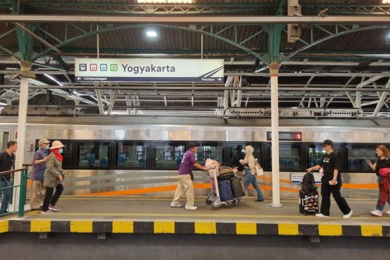 ilustrasi suasana Ramadhan di Stasiun Yogyakarta.(PT KAI (Persero))