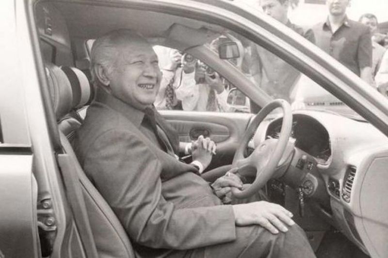 Soeharto Kembali Diusulkan Jadi Pahlawan Nasional 2025(((ARSIP FOTO) KOMPAS / JB SURATNO))