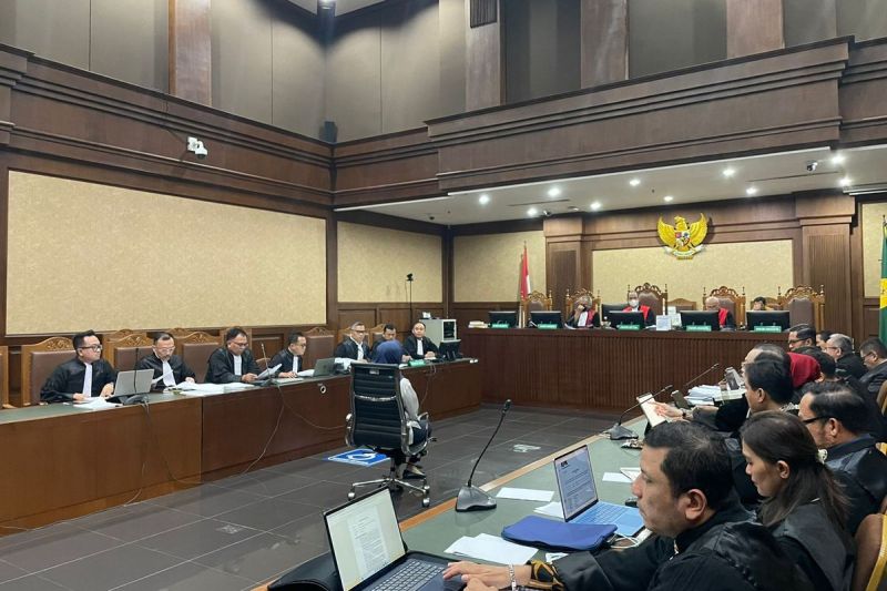 Eks anggota DPR RI dari Fraksi PDI-P, Riezky Aprilia saat diperiksa sebagai saksi dugaan suap pengurusan PAW DPR RI Harun Masiku dengan terdakwa Hasto Keistiyanto di Pengadilan Tipikor Jakarta Pusat,