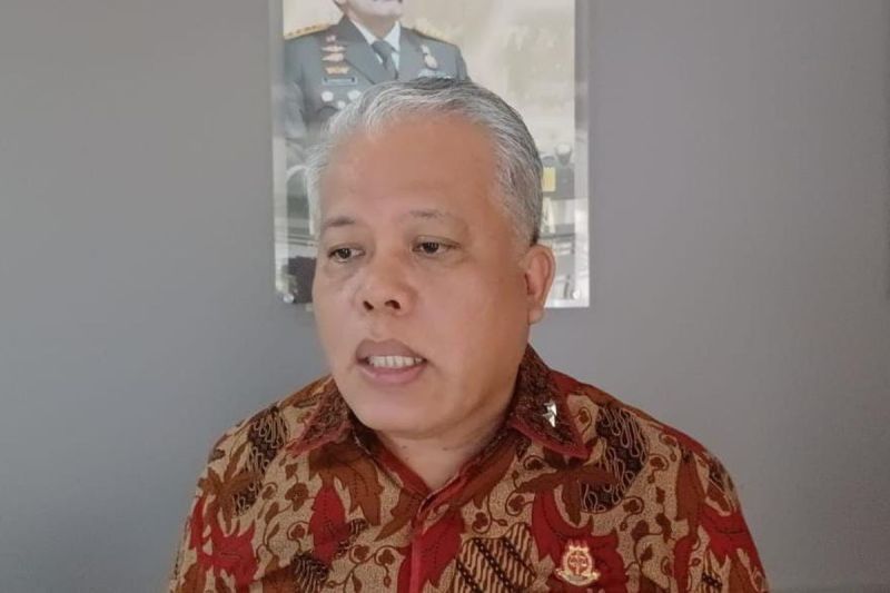 Kepala Pusat Penerangan Hukum Kejagung Harli Siregar di Kompleks Kejagung, Jakarta, Jumat (16/5/2025).(KOMPAS.com/Rahel)