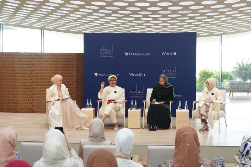 Salah satu perusahaan kecantikan di Indonesia, ParagonCorp, berkolaborasi dengan Al Mujadilah Women Center Qatar melalui flagship brand-nya, Wardah.(dok. Istimewa)