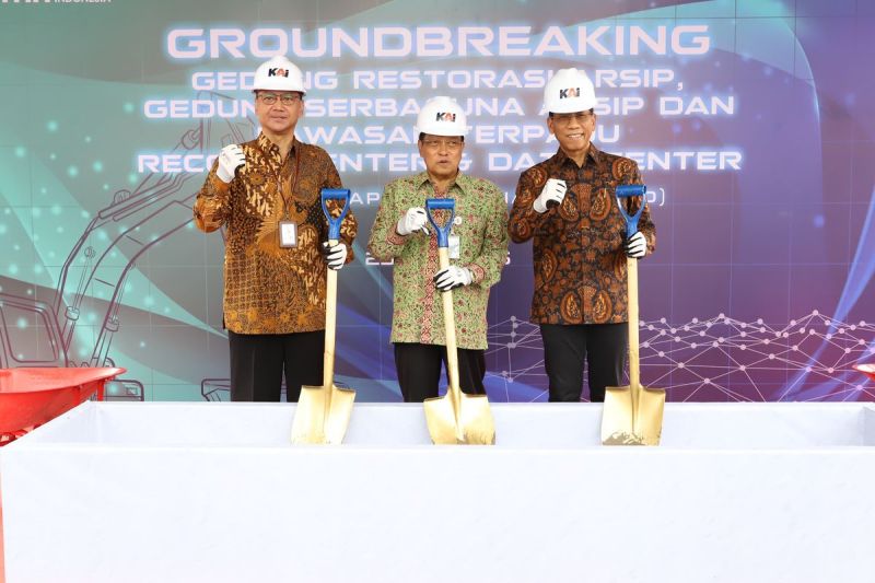 PT Kereta Api Indonesia (Persero) meresmikan Gedung Record Center dan memulai pembangunan Gedung Restorasi Arsip, Gedung Serbaguna Arsip, serta Kawasan Terpadu Record Center & Data Center