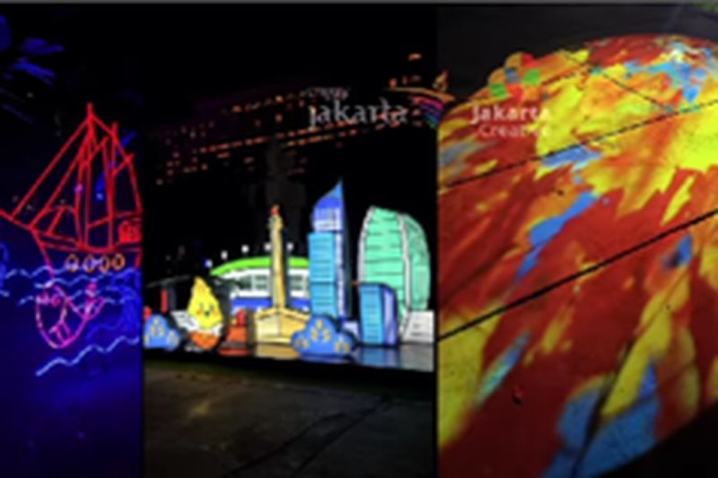 Akhir pekan di Jakarta akan dipenuhi cahaya, seni, dan musik dalam festival malam Jakarta Light Festival 2025 di Taman Lapangan Banteng pada 23?25 Mei 2025.(KOMPAS.com/@disparekrafdki)