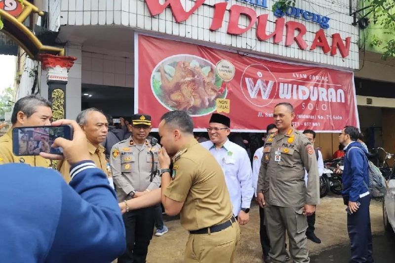 Warung Ayam Goreng Widuran Terancam Tutup Permanen
