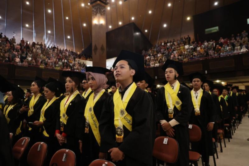 Upacara Wisuda Universitas Gadjah Mada (UGM) Berubah Menjadi Panggung Aksi Seruan Keadilan