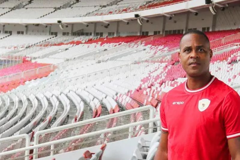 Patrick Kluivert Tegaskan Timnas Indonesia Haram Remehkan China