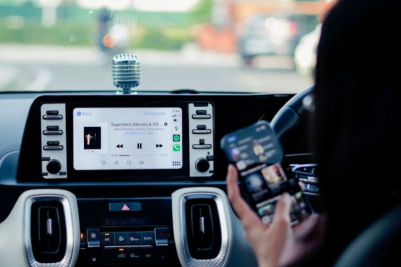 Google Gemini Bakal Hadir di Mobil Baru Mulai 2025!