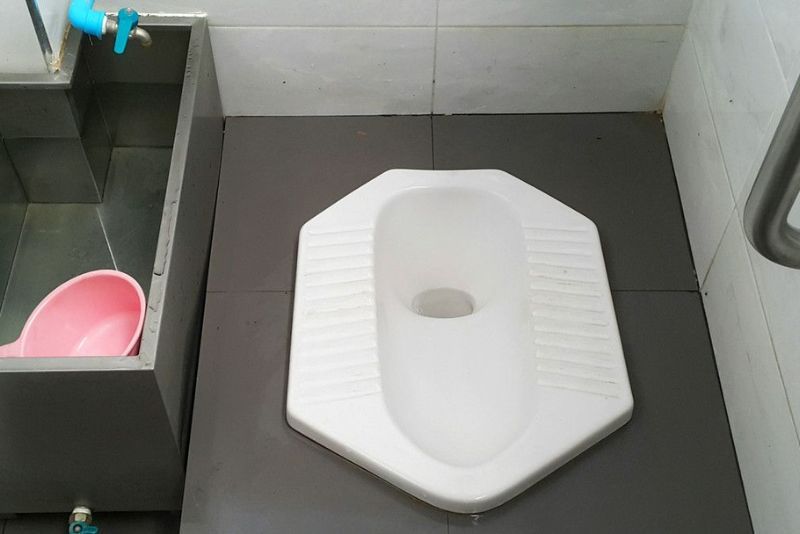 Tangan Bocah 4 Tahun Tersangkut di Kloset, Dievakuasi Damkar Pakai Bor