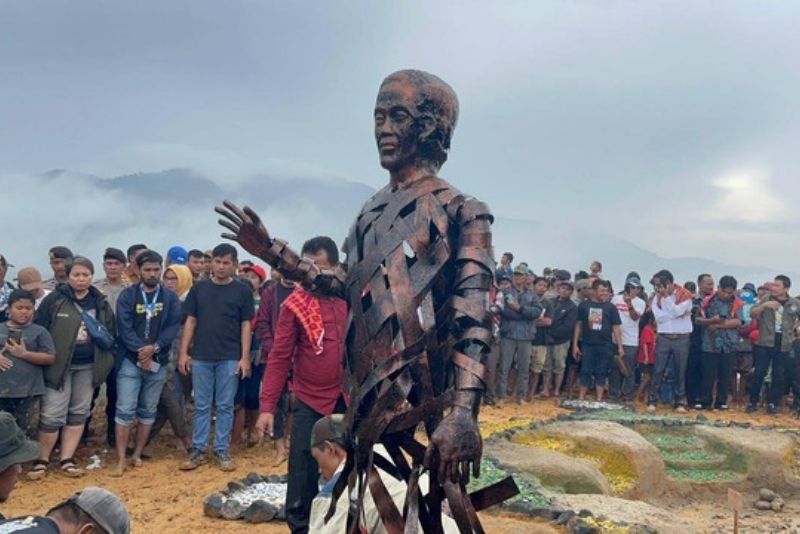 Patung Jokowi Rp 2.5 Miliyar di Karo Selesai Dibangun, Ini Penampakannya